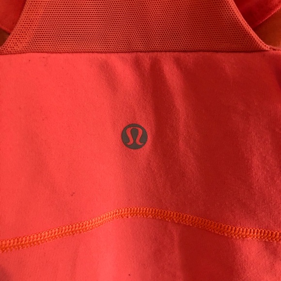 Lululemon scoop neck tank - Picture 3 of 15